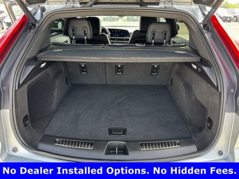 Used 2025 Cadillac XT4 Premium Luxury FWD image 26