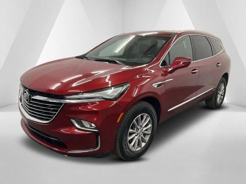 Used 2024 Buick Enclave Premium FWD image 3