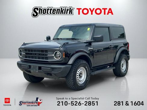 Used 2022 Ford Bronco 2-Door AWD/4WD image 1