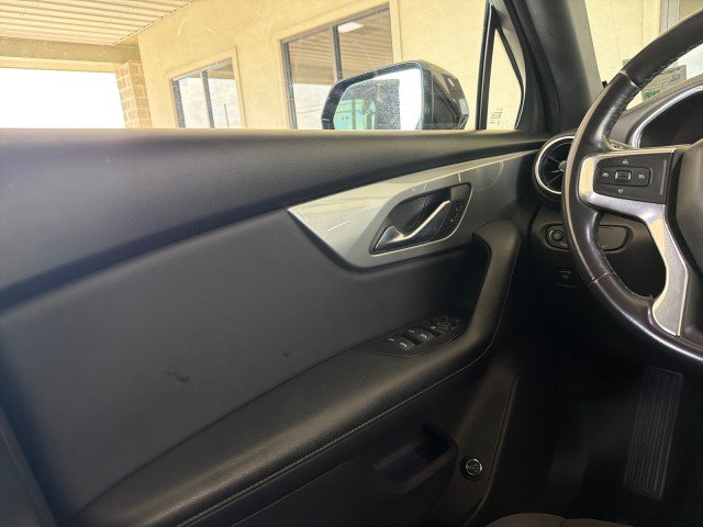 Used 2020 Chevrolet Blazer LT FWD image 17