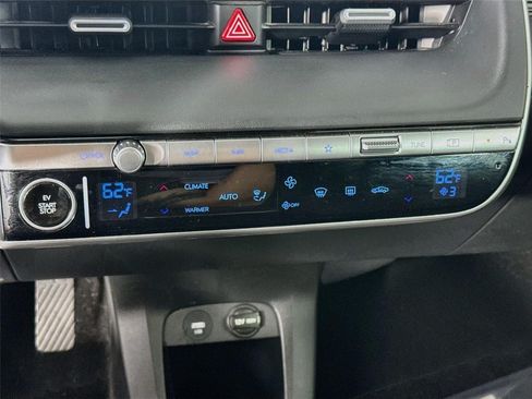 Used 2024 Hyundai Ioniq 5 SEL RWD image 17