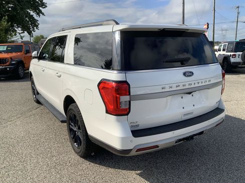 Used 2024 Ford Expedition Max XLT AWD/4WD image 9
