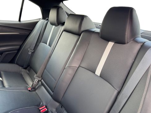 Used 2025 Toyota Camry SE FWD image 16
