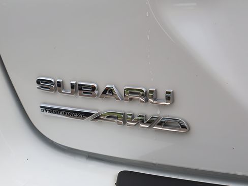 Used 2024 Subaru Crosstrek 2.5i Limited w/ Popular Package #4A AWD/4WD image 10