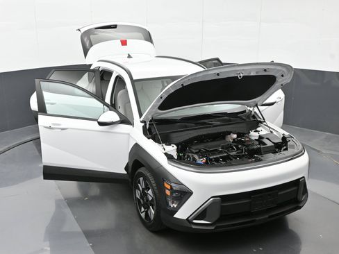 Certified 2024 Hyundai Kona SEL FWD image 45