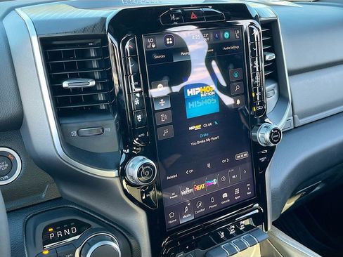 New 2026 RAM 1500 Big Horn AWD/4WD image 15