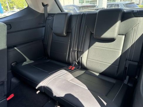 Certified 2022 Volkswagen Atlas SE w/ Panoramic Sunroof Package FWD image 12