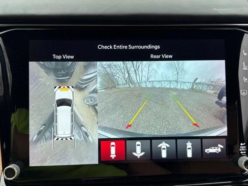 Used 2022 Jeep Grand Wagoneer Series III w/ Rear-Seat Entertainment Group AWD/4WD image 4