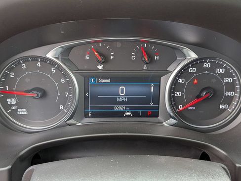 Used 2023 GMC Terrain SLE FWD image 16