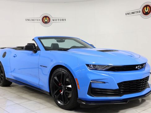 Used 2023 Chevrolet Camaro SS RWD image 34