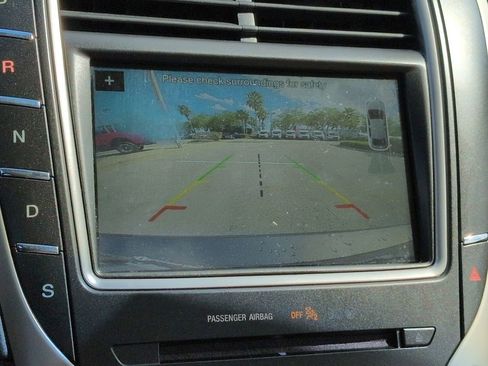 Used 2017 Lincoln MKX Reserve w/ Lincoln MKX Climate Package AWD/4WD image 21