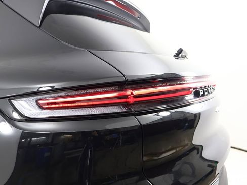 New 2026 Porsche Cayenne image 11