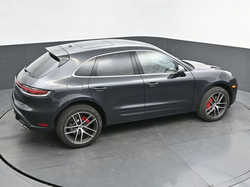 New 2026 Porsche Macan S image 40