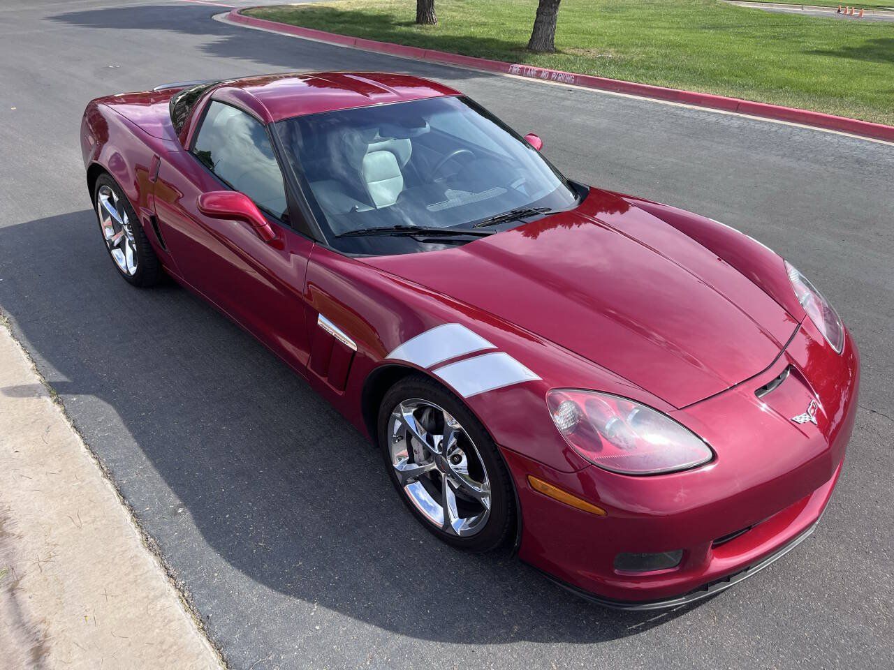Used 2012 Chevrolet Corvette Grand Sport w/ 2LT Preferred Equipment Group RWD image 7