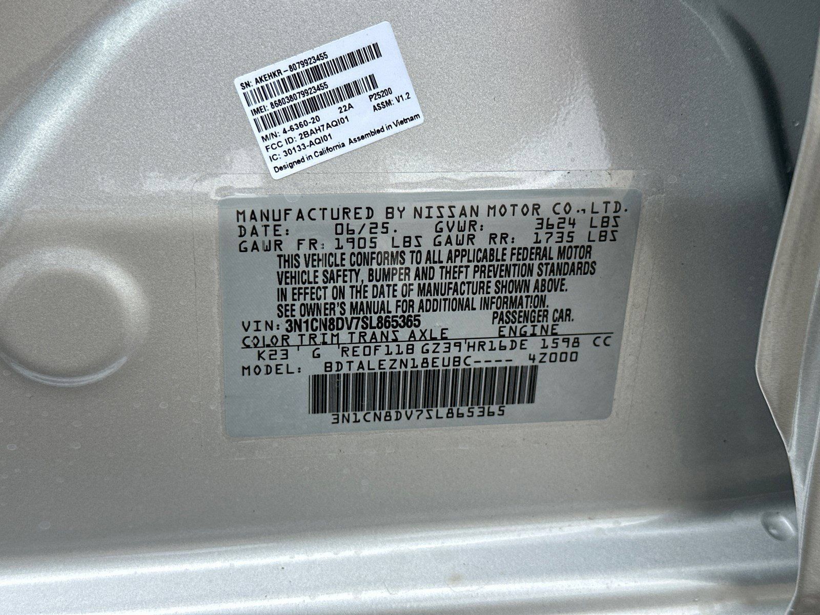 Used 2025 Nissan Versa S w/ S Plus Package FWD image 32