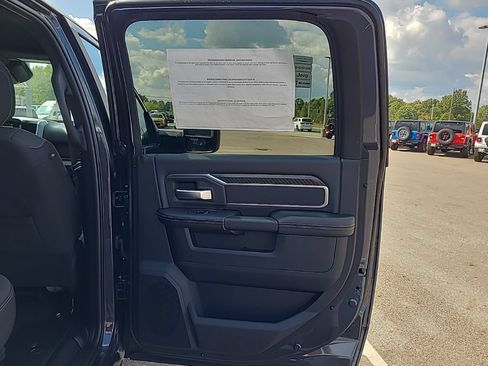 New 2026 RAM 2500 Big Horn AWD/4WD image 19