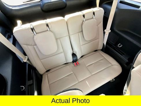 Used 2022 Ford Explorer XLT w/ Equipment Group 202A image 30