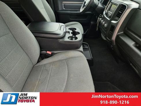 Used 2021 RAM 1500 Classic SLT AWD/4WD image 15