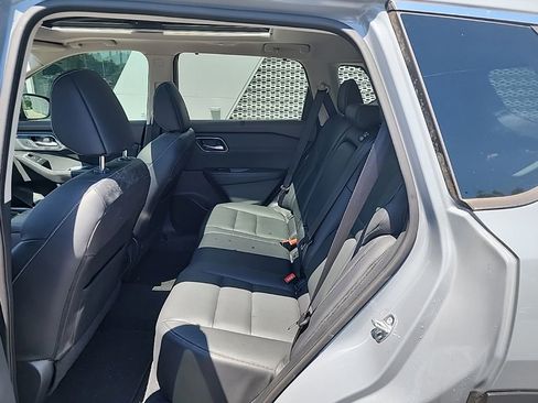 Used 2021 Nissan Rogue SL FWD image 5