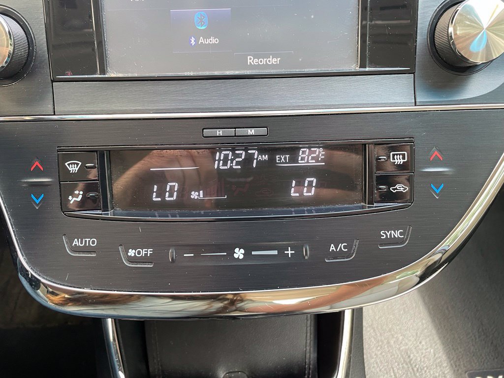 Used 2015 Toyota Avalon XLE Premium FWD image 17