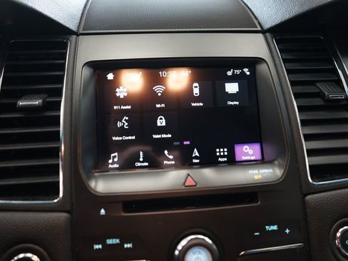 Used 2016 Ford Taurus SEL w/ Equipment Group 201A image 35