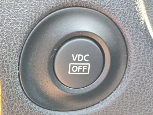 Used 2010 Nissan 370Z Touring RWD image 9