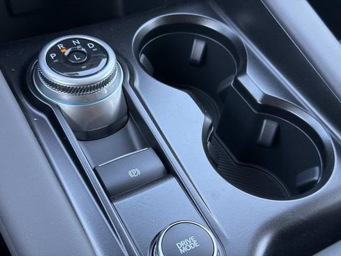 New 2026 Ford Explorer Active RWD image 32