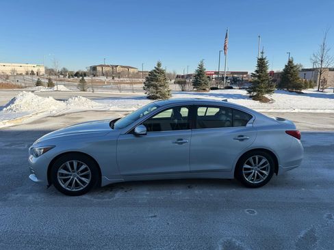 Used 2014 INFINITI Q50 Premium w/ Leather Seating Package image 2