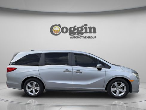 Used 2020 Honda Odyssey EX image 6