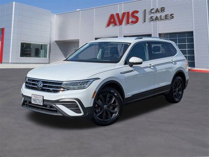 Used 2024 Volkswagen Tiguan SE