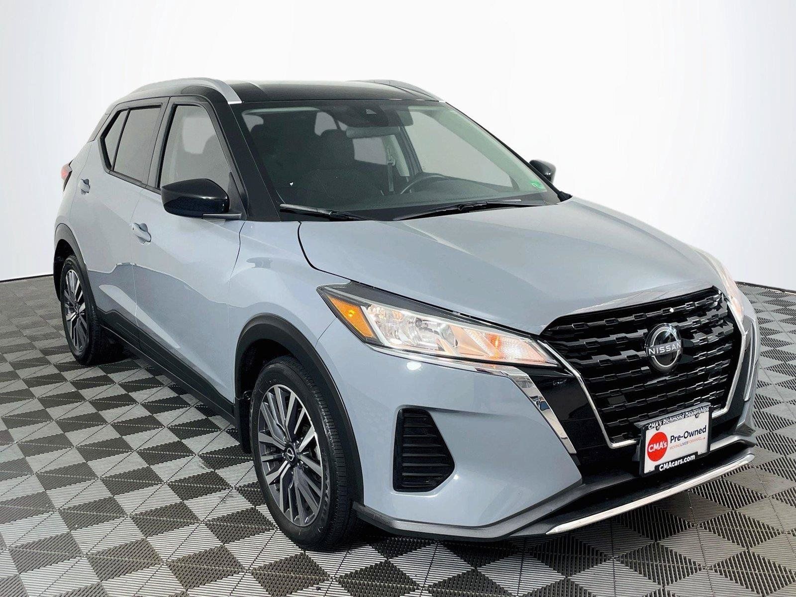 Used 2024 Nissan Kicks SV FWD image 1