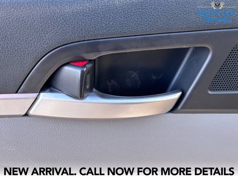 Used 2019 Hyundai Elantra SE FWD image 8