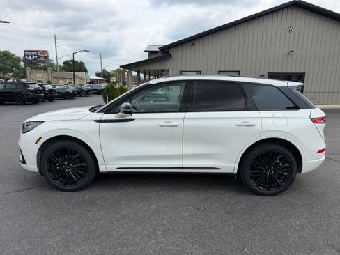 Used 2024 Lincoln Corsair AWD w/ Equipment Group 101A image 2