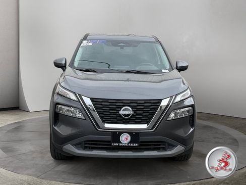 Used 2023 Nissan Rogue SV AWD/4WD image 2