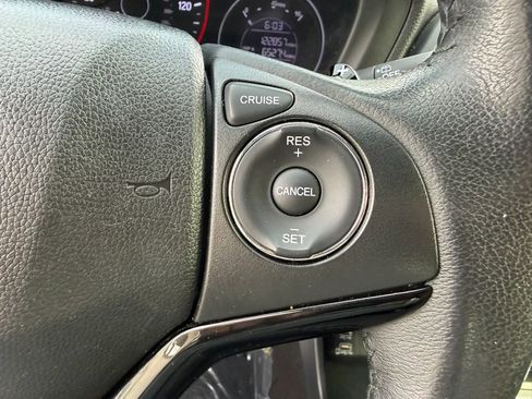 Used 2019 Honda HR-V Sport image 41