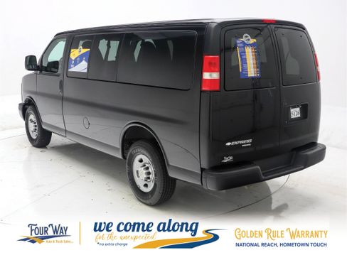 Used 2013 Chevrolet Express 2500 LS image 6