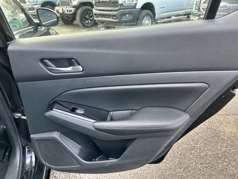 Used 2021 Nissan Altima 2.5 SV image 14