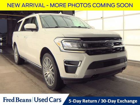 Used 2023 Ford Expedition Max Limited image 1