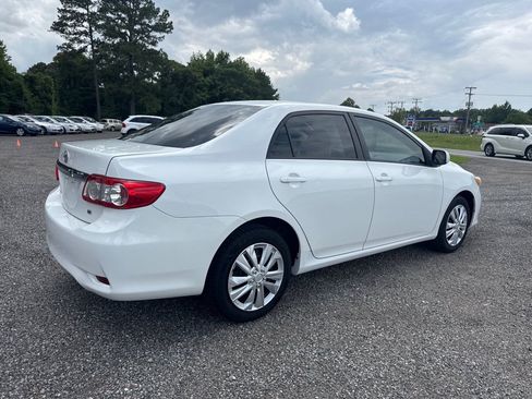 Used 2012 Toyota Corolla LE FWD image 11
