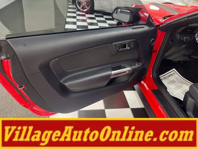 Used 2015 Ford Mustang Convertible RWD image 11