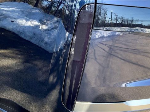 New 2026 Land Rover Range Rover Long Wheelbase SE image 5