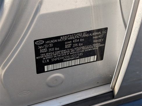 Used 2020 Hyundai Sonata Limited image 16