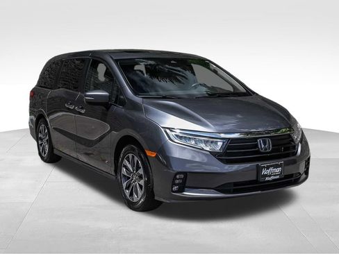 Used 2024 Honda Odyssey EX-L image 2