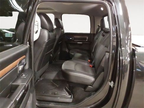 Used 2017 RAM 1500 Laramie image 13