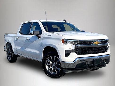 Certified 2022 Chevrolet Silverado 1500 LT image 1
