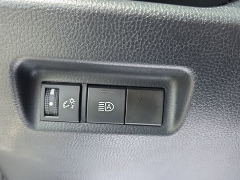 Used 2024 Toyota RAV4 XLE FWD image 27