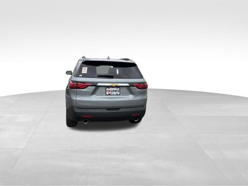 Used 2023 Chevrolet Traverse LT w/ LPO, Cargo Package AWD/4WD image 8