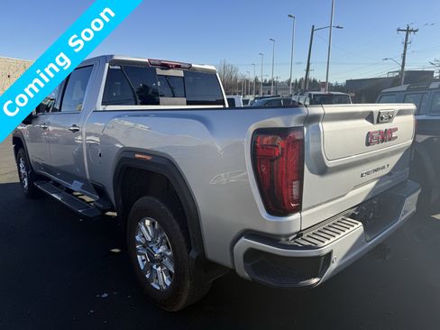 Used 2020 GMC Sierra 3500 Denali w/ Denali Ultimate Package image 6