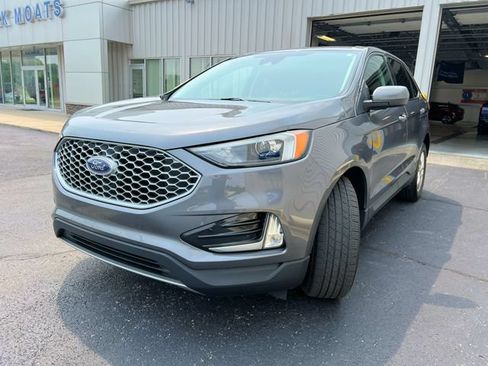 Used 2024 Ford Edge SEL w/ Convenience Package AWD/4WD image 4