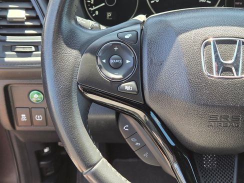 Used 2019 Honda HR-V Sport image 19
